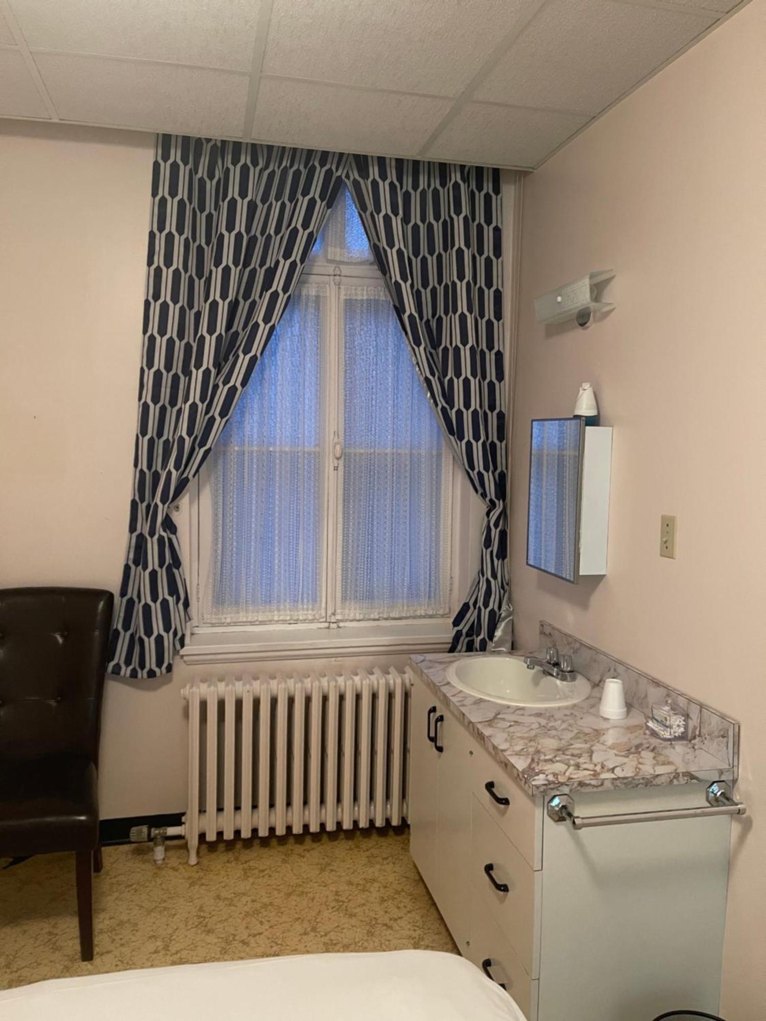 Le Couvent Apartment Sainte Anne des Monts ภายนอก รูปภาพ